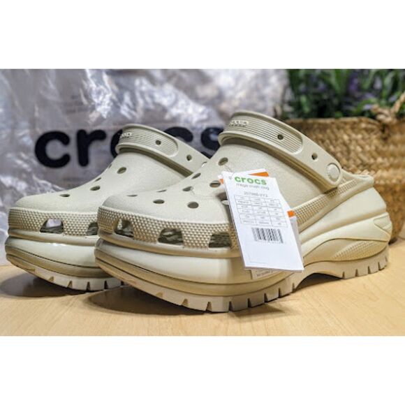 CROCS Mega Crush Platform Clogs Women's Size 10 NWT in Bone color - Picture 3 of 13